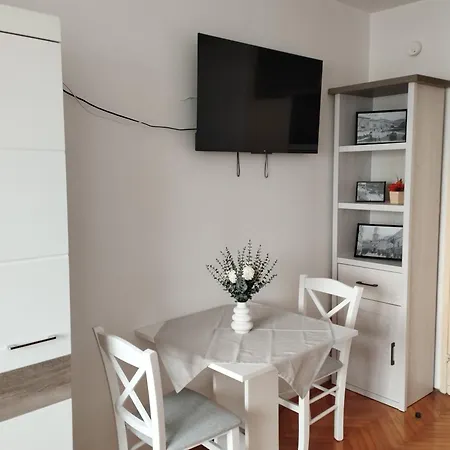 Adria - Studio Apartman Rijeka Exterior photo